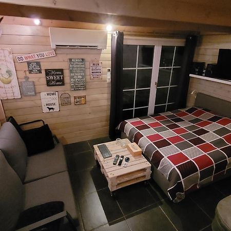 B&B Jo - Li Diepenbeek Kültér fotó