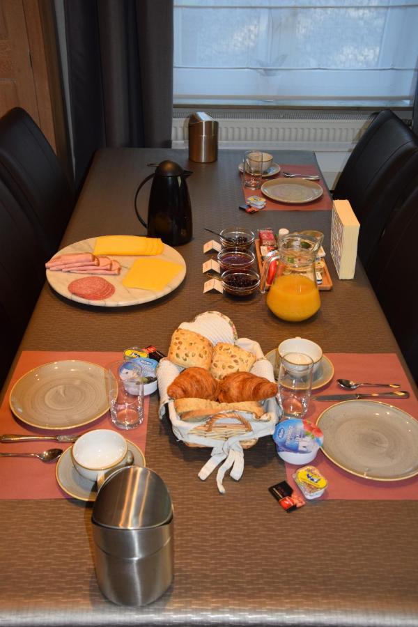 B&B Jo - Li Diepenbeek Kültér fotó