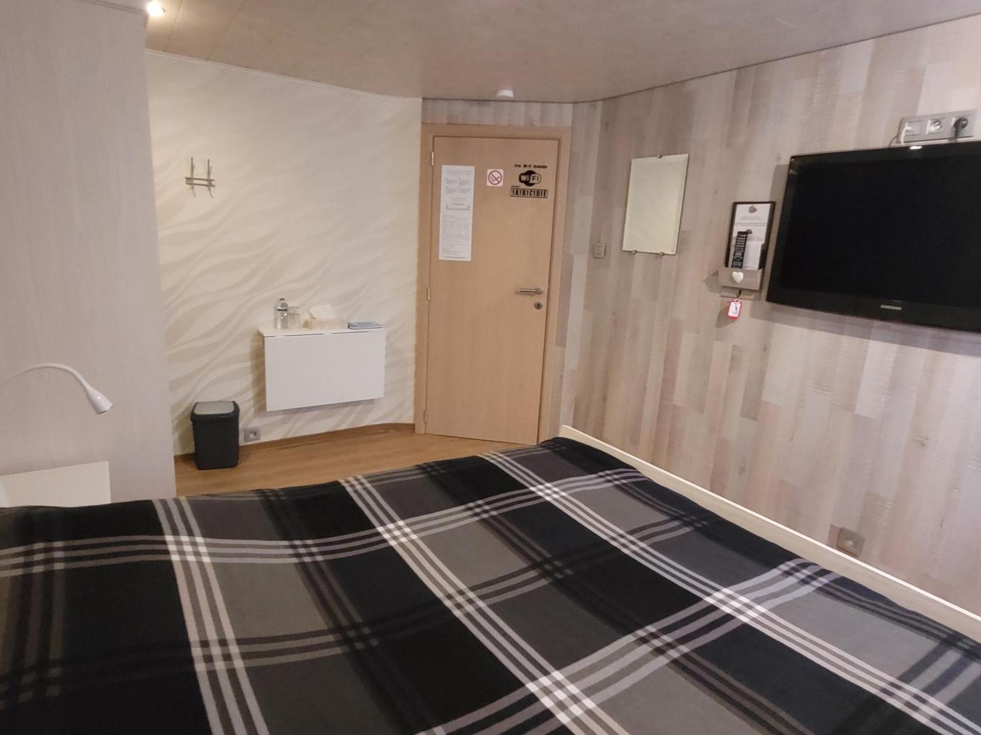 B&B Jo - Li Diepenbeek Kültér fotó
