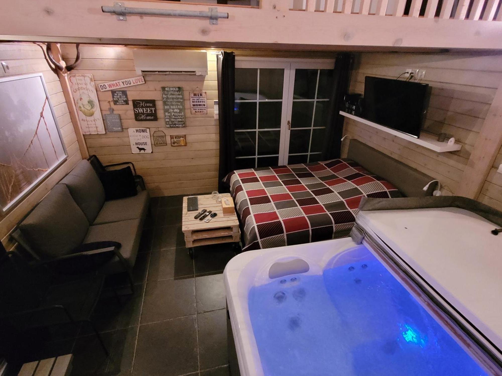 B&B Jo - Li Diepenbeek Kültér fotó